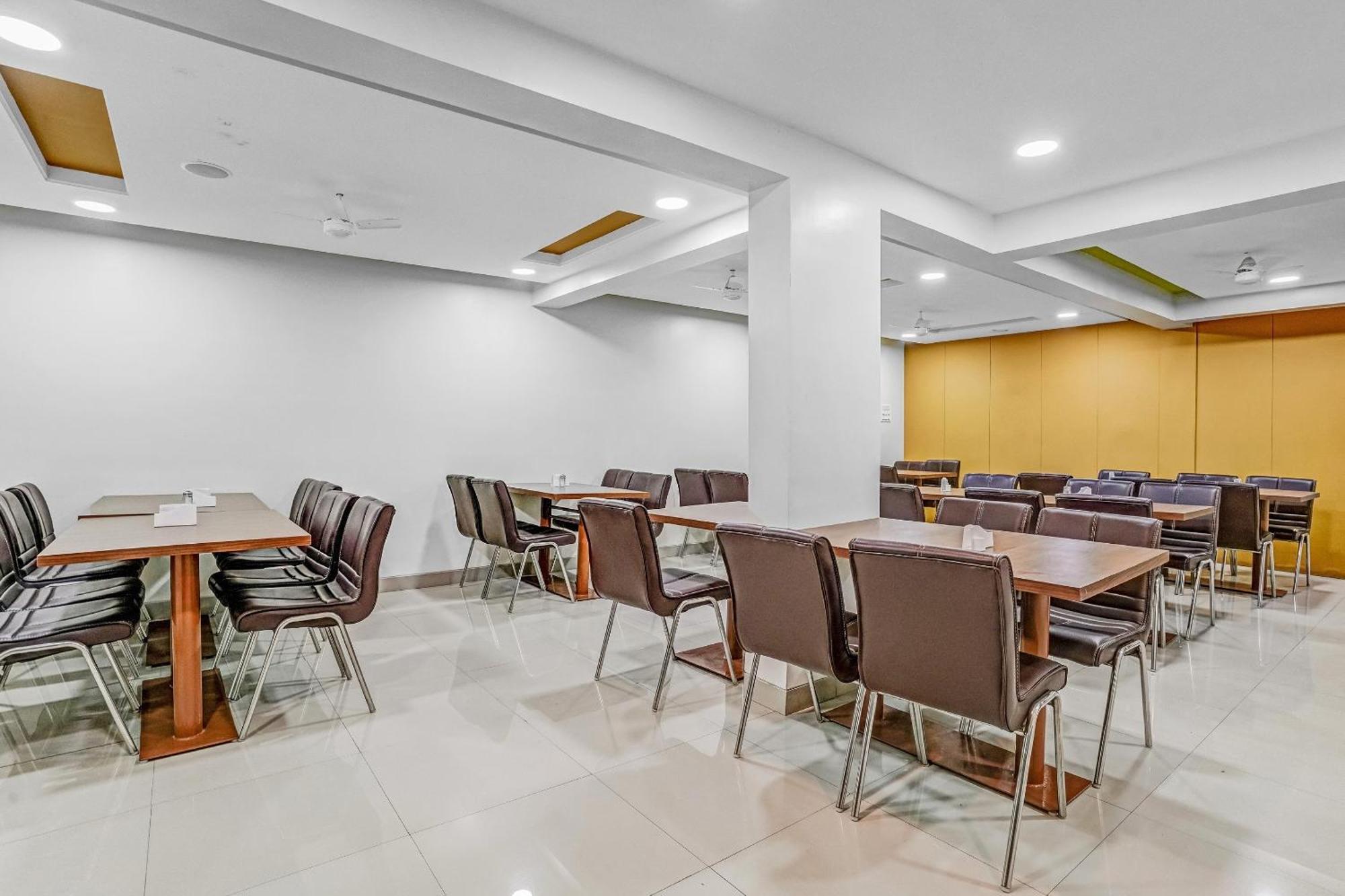 Super Hotel O Homely Stay Aurangābād Exterior foto